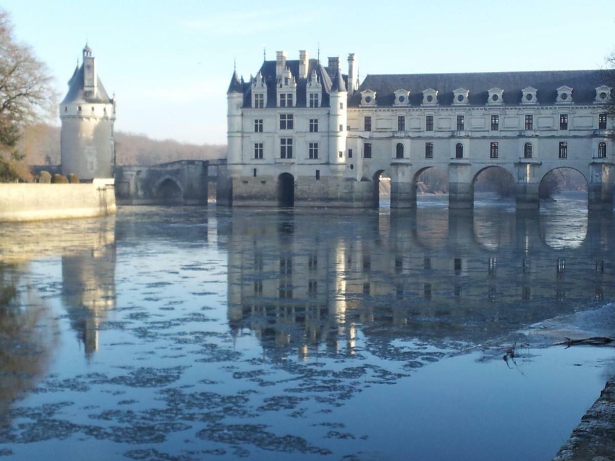 ホテル Le Moulin Du Bourg Epeigne-les-Bois エクステリア 写真