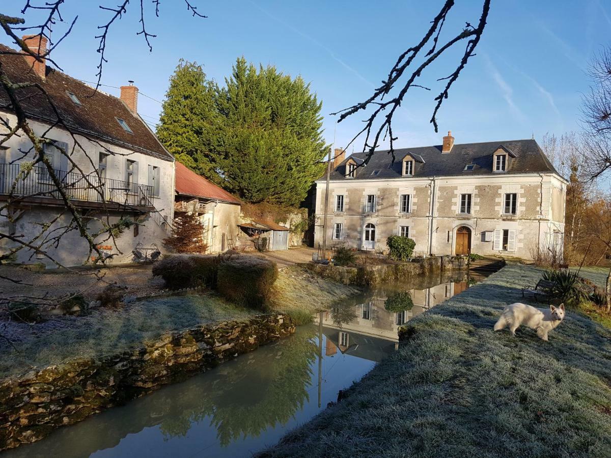 ホテル Le Moulin Du Bourg Epeigne-les-Bois エクステリア 写真